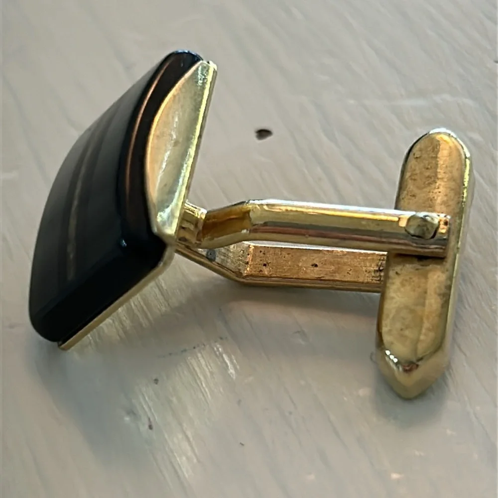 Vintage Cufflinks GOLD TONED Gray Mother Of Pearl/Black stripes